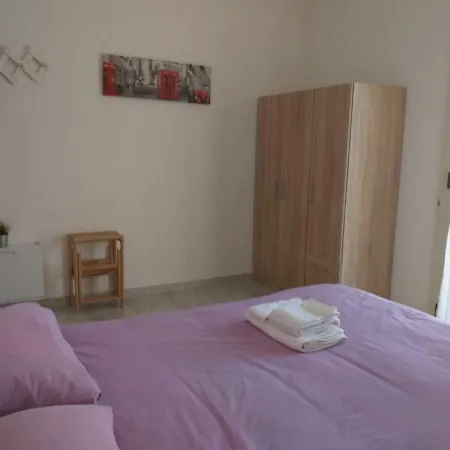 Salerno Studio's House Apartman