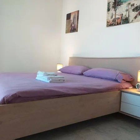Apartman Salerno Studio's House *